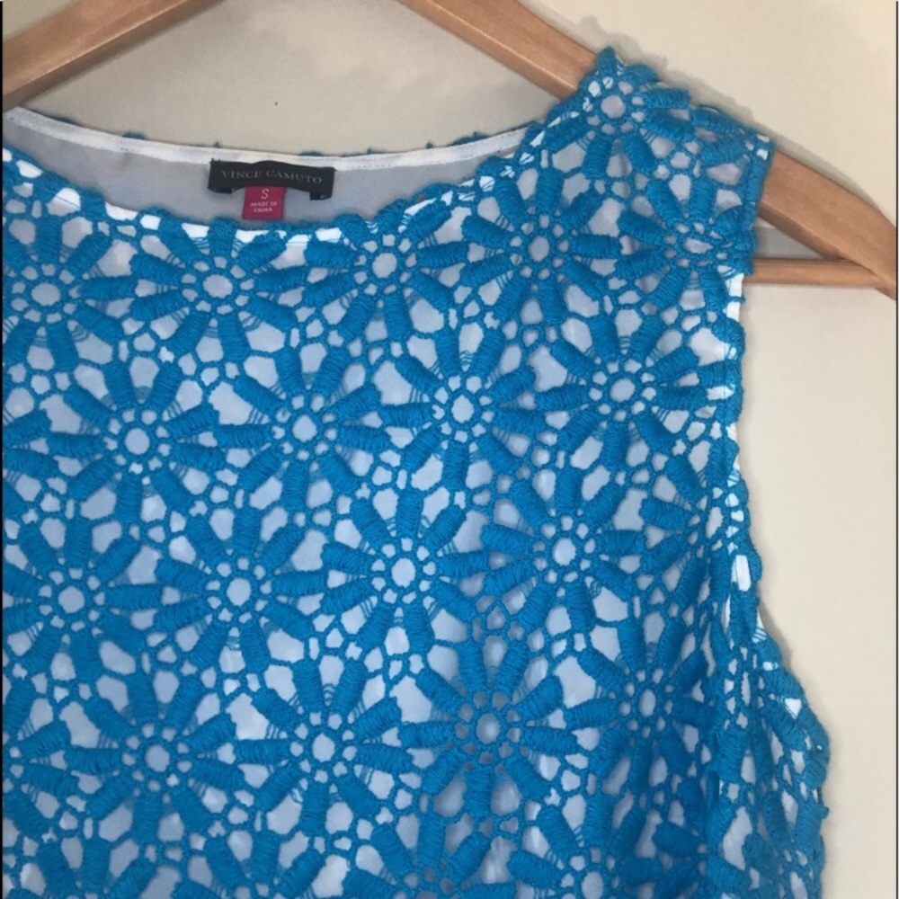 Vince Sleeveless cotton eyelet blouse-Floral Pattern